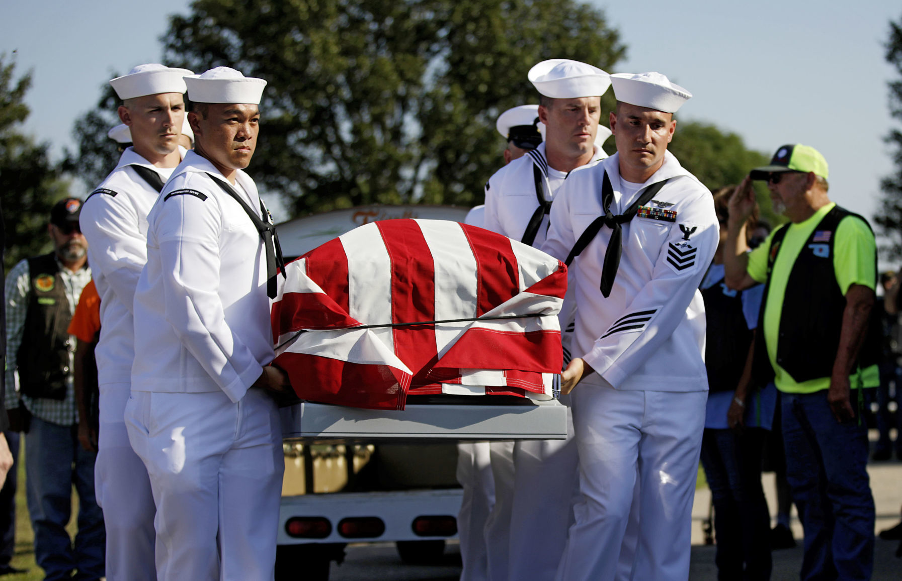 VET FUNERAL